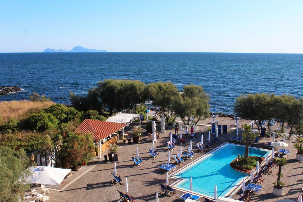 Puntaquattroventi Ξενοδοχείο Ερκολάνο Εξωτερικό φωτογραφία